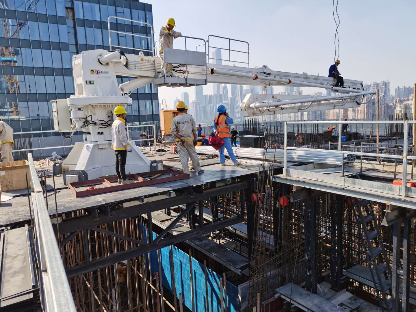 混凝土液壓布料機 混凝土液壓布料機